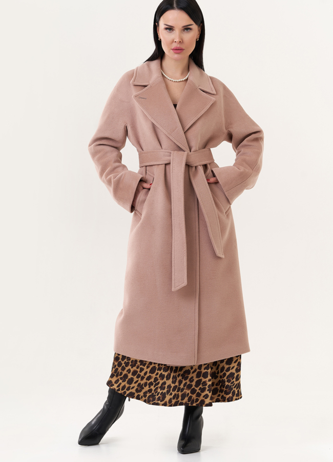 Пальто с английским воротником модель № 26839 меха малина