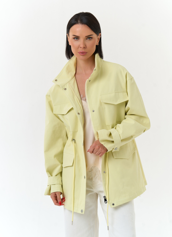 Женская ветровка с воротником стойкой