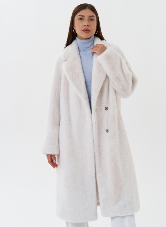 Женское пальто из эко меха с английским воротником