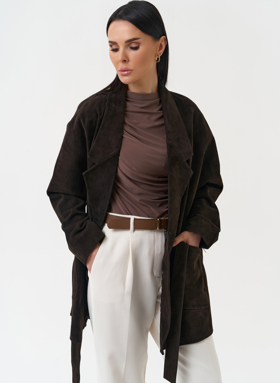 Куртка из натуральной замши коричневого цвета