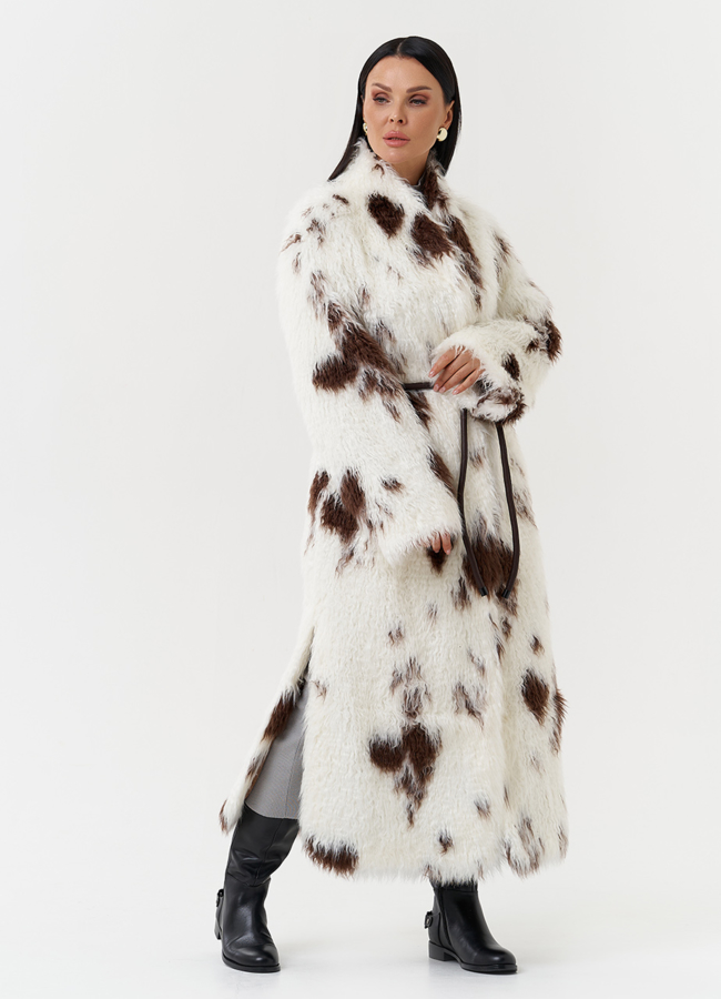 Пальто из эко меха с анималистичным принтом модель № 28544 в кредит