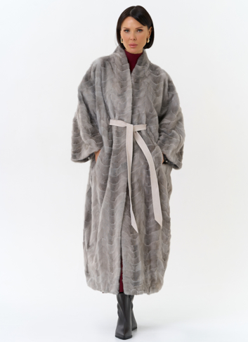 Шуба из меха норки с поясом