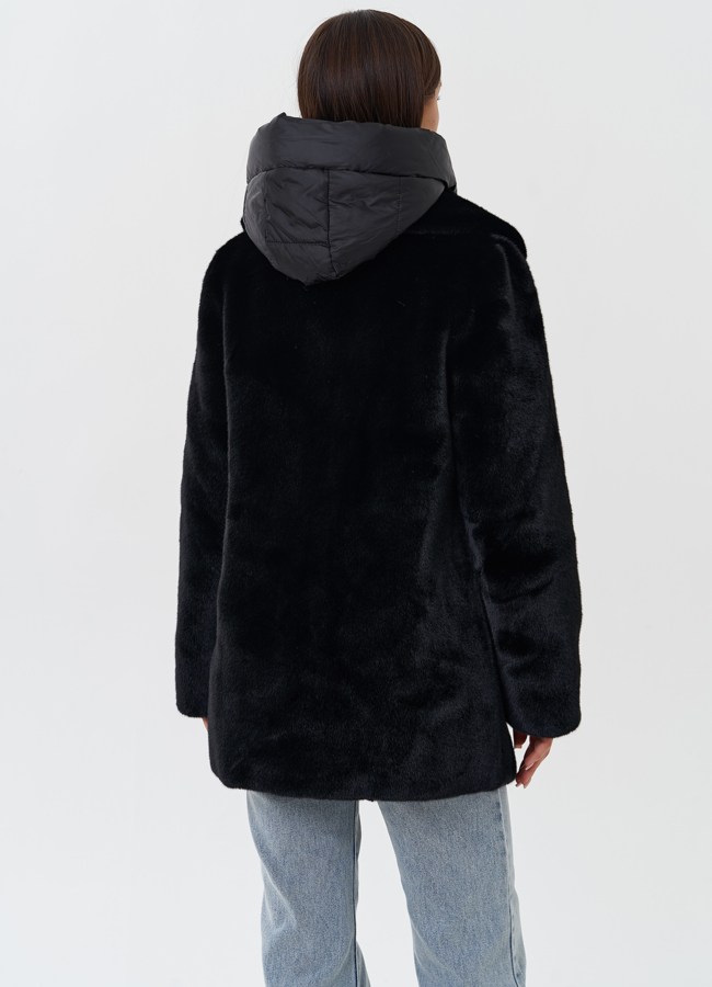 Куртка из эко меха с капюшоном модель № 27748 универмаг малина