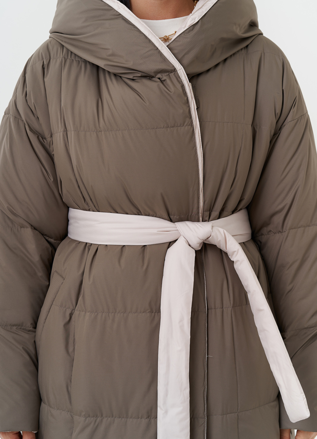 Двухсторонний пуховик с капюшоном модель № 28818 в рассрочку