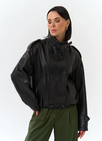 Женская куртка из натуральной кожи фото