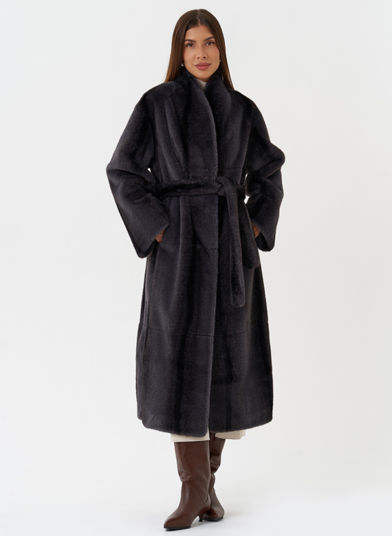 Длинное пальто из эко меха с принтом деграде