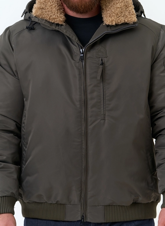 Мужская куртка бомбер с капюшоном фото