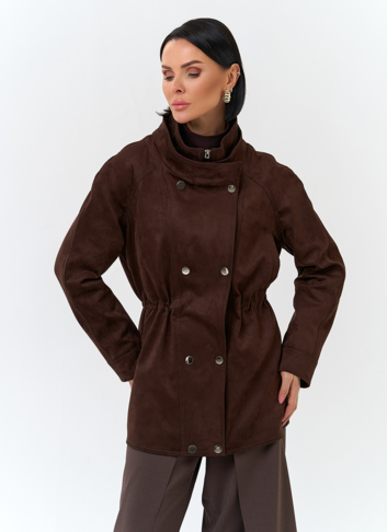 Женская куртка из эко замши с воротником стойкой