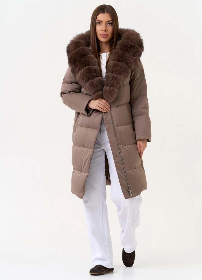 Женский пуховик с капюшоном из меха песца модель № 31449 универмаг малина
