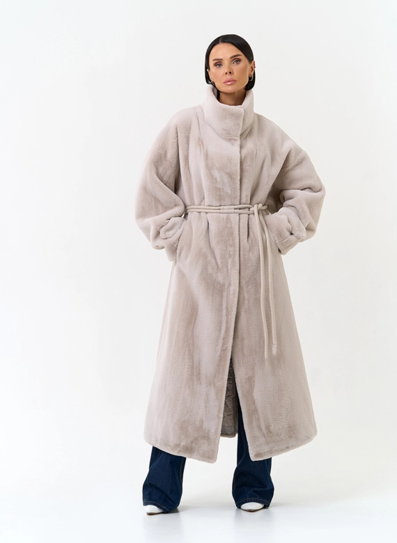 Женская шуба из эко меха фото