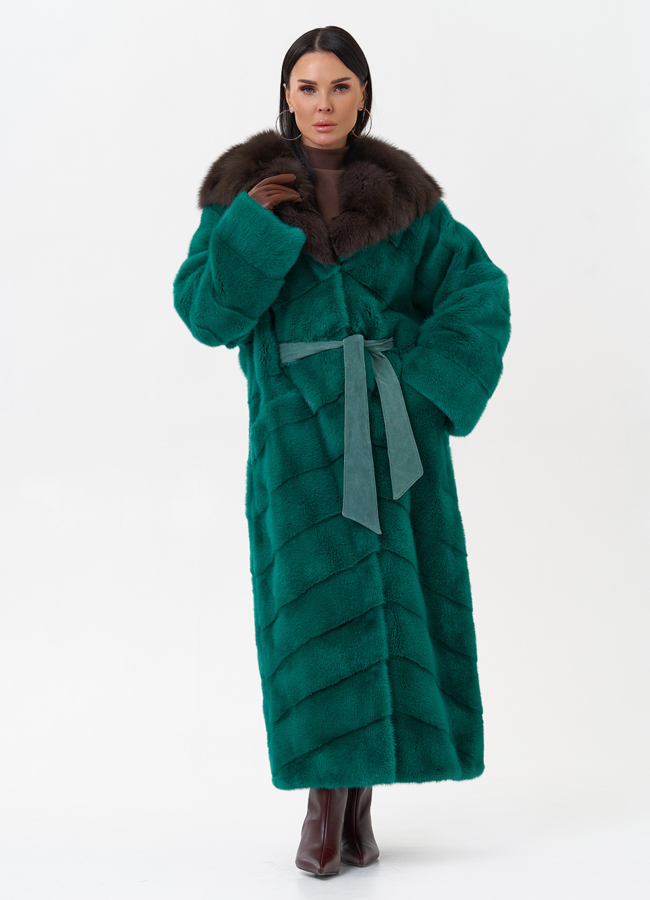 Норковая шуба с капюшоном из меха куницы модель № 29253 универмаг малина