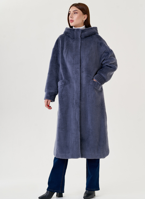 Женское пальто из шерсти с капюшоном 