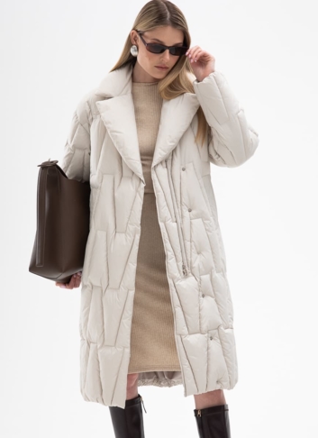 Женский пуховик с английским воротником