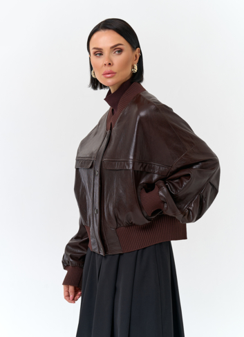 Женская куртка из натуральной кожи