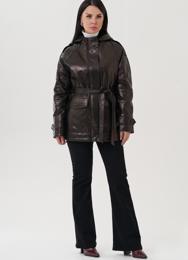 Куртка из натуральной кожи черного цвета с поясом модель № 25363 меха малина