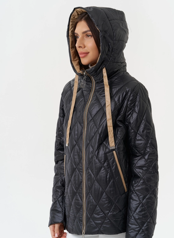 Стеганая куртка с капюшоном