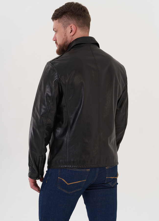 Мужская кожаная куртка 