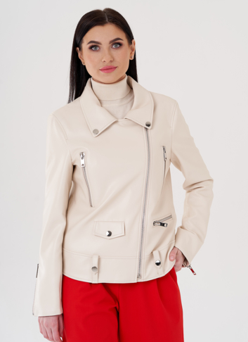 Светлая куртка косуха из эко кожи